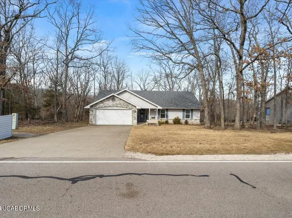 639 Cherokee Rd, Lake Ozark, MO 65049