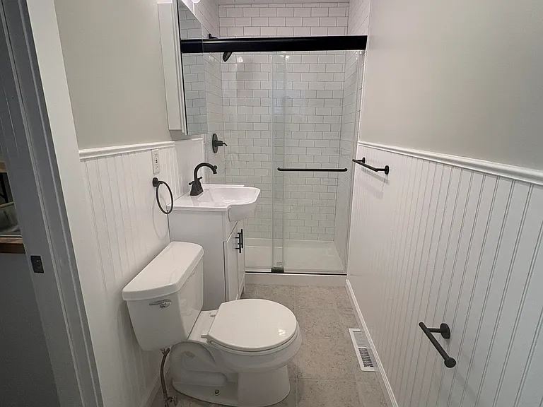 472 Connecticut St #1 — Photo 2