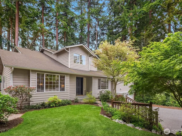 8934 218th Street SW, Edmonds, WA 98026