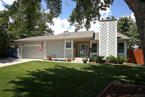 Shaded view of front