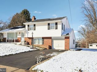 340 Mallard Rd, Feasterville, PA 19053