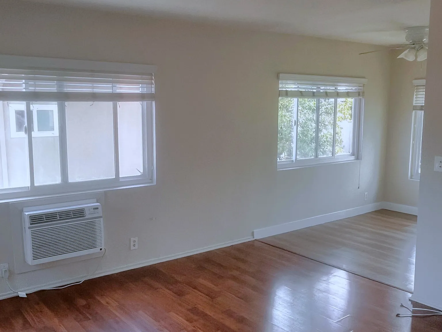 2 bed, 900 sqft, $2,375 — Photo 1