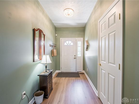 3rd image of 105 Millwood Village Dr