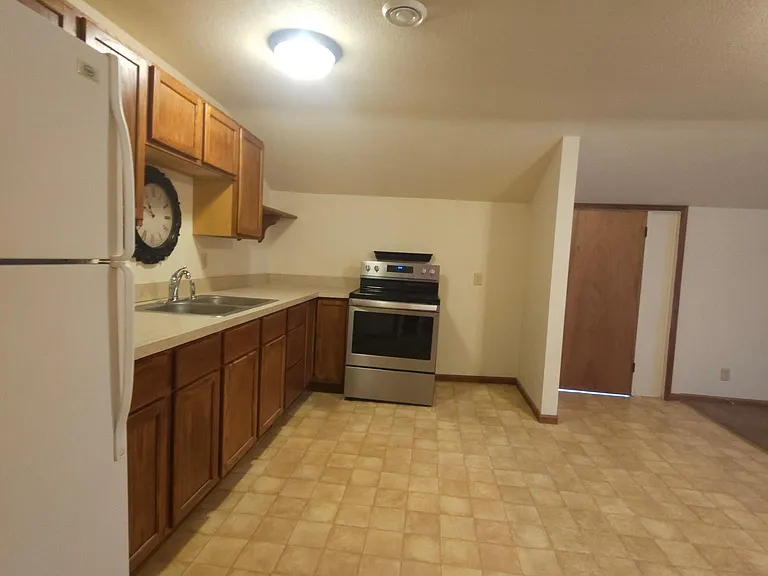 8451 104th Ave #2F — Photo 3