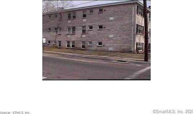 2nd image of 179 Elm St APT 2