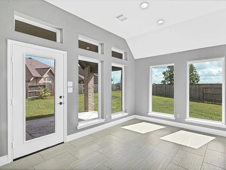 13419 Horizon View Ln — Photo 9