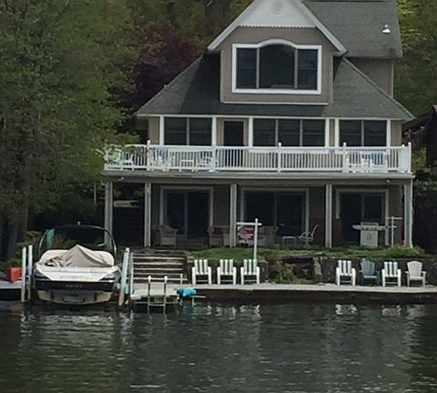 Lake View