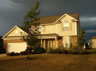 9387 Victoria Ln, North Ridgeville, OH 44039