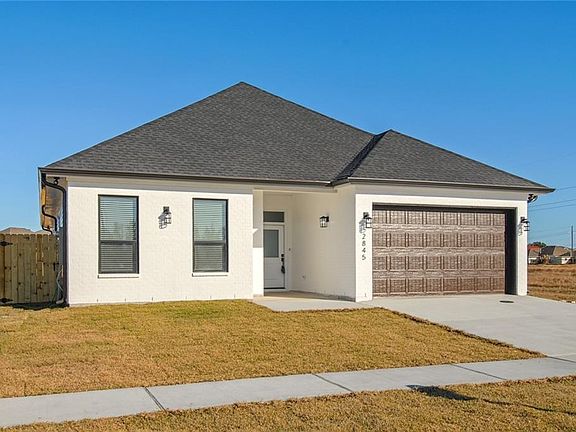 3rd image of 2845 W Friendship Dr