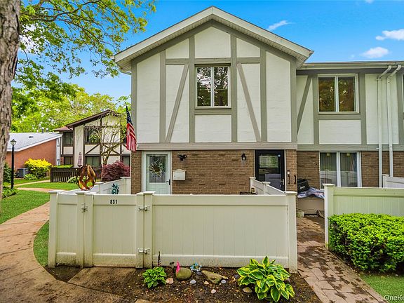2nd image of 831 Blue Ridge Drive