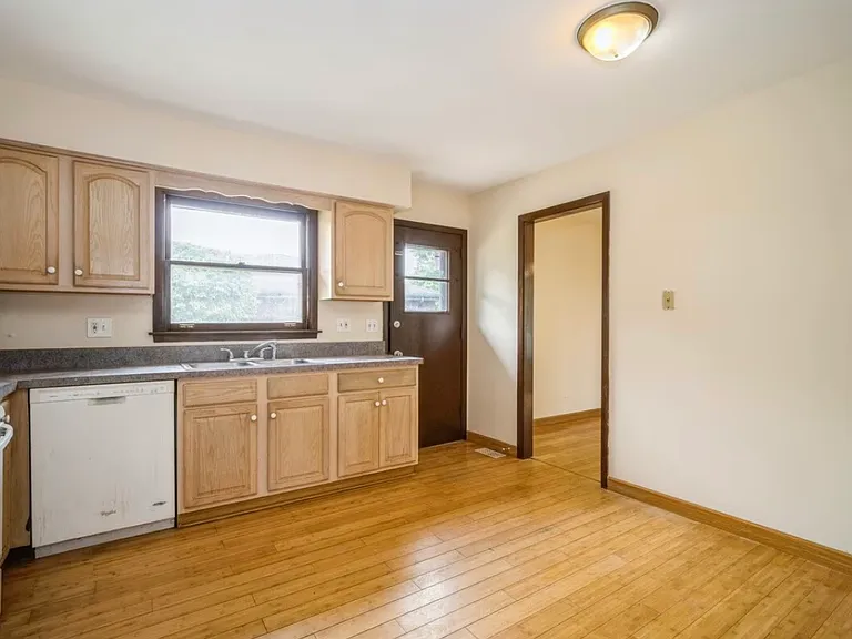 449 Stratford Rd #449 — Photo 8