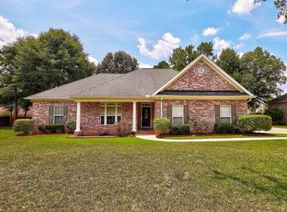 106 Abbey Ct, Dothan, AL 36305