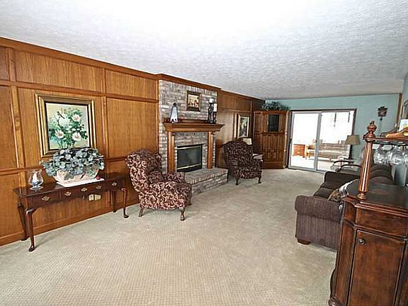 4th image of 950 Bayside Dr