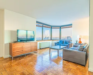 Rented by Luxury Habitat