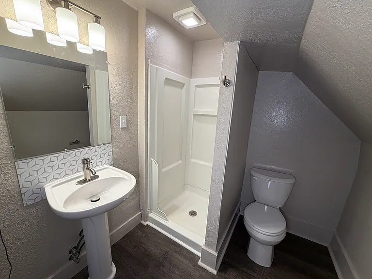 2728 W Virginia St #C — Photo 2