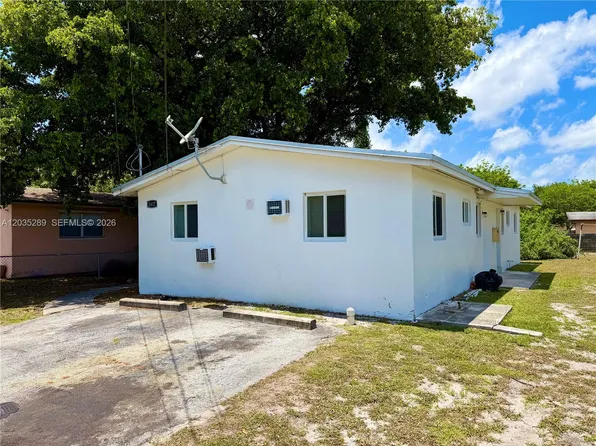 2417 NW 20th St #1, Fort Lauderdale, FL 33311