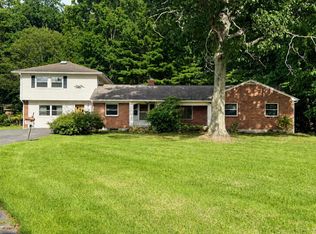 499 Summit Dr, Peterstown, WV 24963