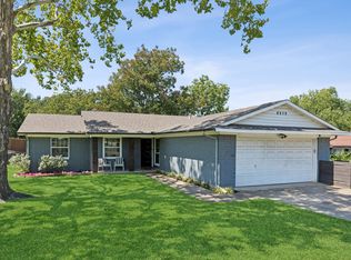 8959 Flicker Ln, Dallas, TX 75238