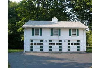 173 Country Club Rd, Cheshire, CT 06410