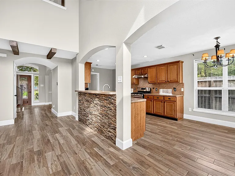 7603 Kenmark Ct — Photo 14