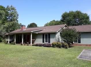 304 Lee Road 566, Smiths Station, AL 36877