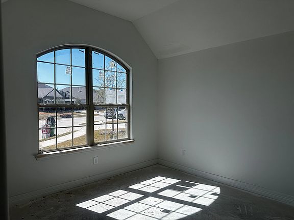 Construction progress - Study