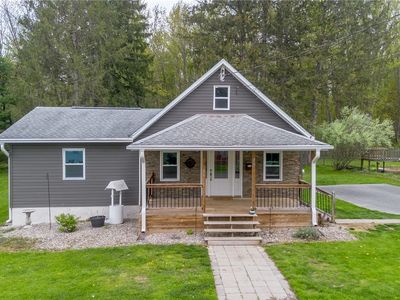 79 E Oneida St, Baldwinsville, NY, 13027