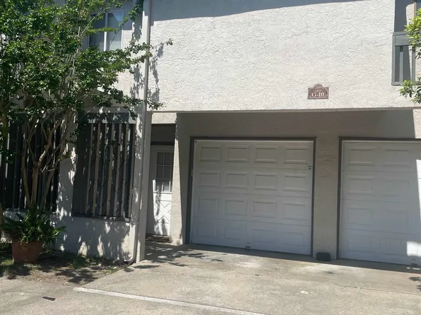 1333 Airport Dr APT G10, Tallahassee, FL 32304