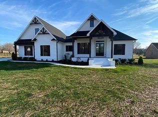 1548 Old Estill Springs Rd, Winchester, TN 37398