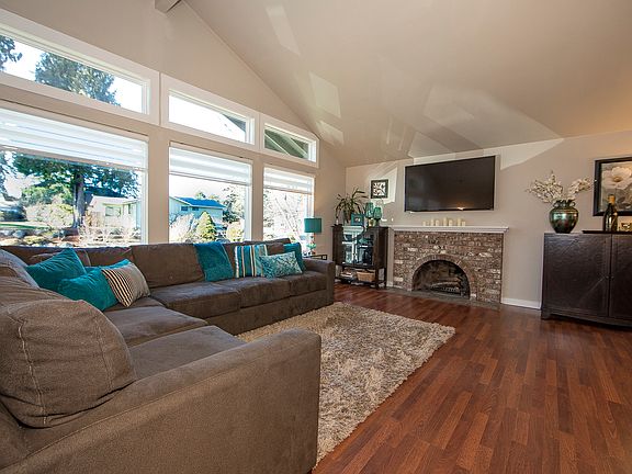 2nd image of 3414 216th Pl SE