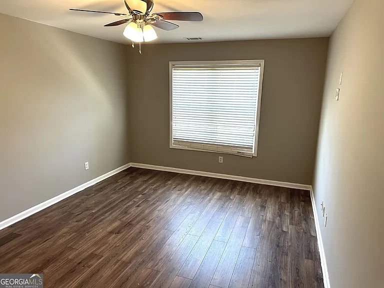 7040 Biltmore Trce — Photo 30
