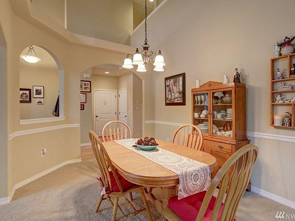 5th image of 19417 200th Street Ct E