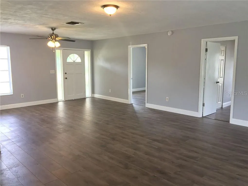2011 Keyes Lane - 1 — Photo 2