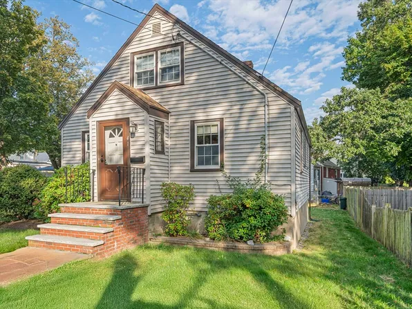 41 Broadway, Quincy, MA 02169