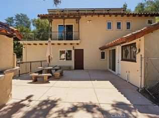 736 Crater Oak Dr, Calabasas, CA 91302