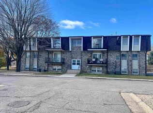 103 N 14th St, Estherville, IA 51334