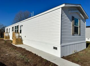 6931 Vinewood Ave, Belmont, MI 49306