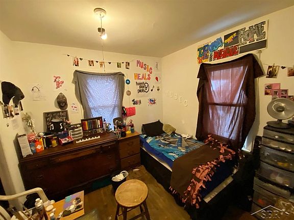 4th image of 3018 Walters Dr