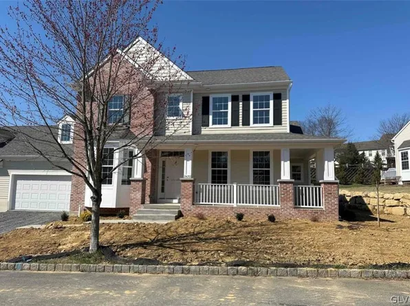 2420 Napa Dr #34, Forks Township, PA 18040