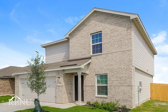 3 bed, 2.5 bath, 1428 sqft, $1,795 — Photo 2