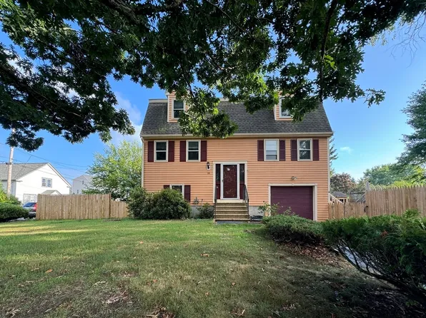 16 Wallace St, Methuen, MA 01844