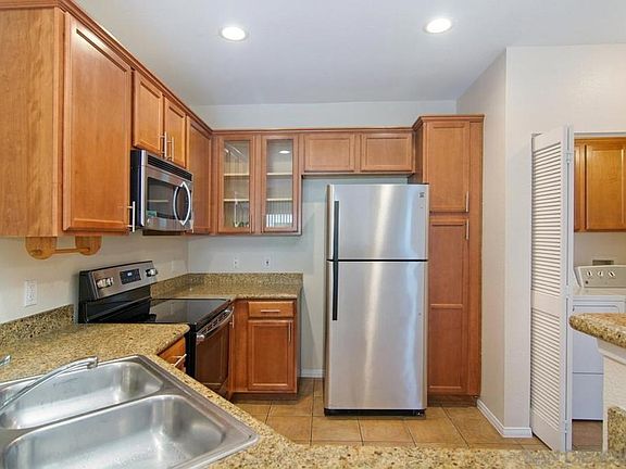 3rd image of 3830 Elijah Ct Unit 416