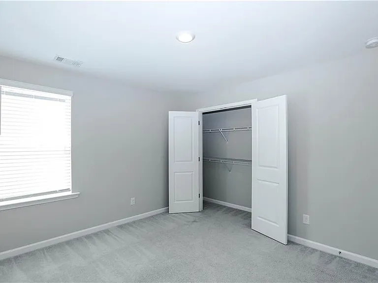 4355 Magpie Dr — Photo 24