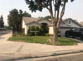2126 E Utah Ave, Fresno, CA 93720