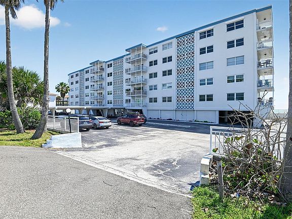 3rd image of 205 Highway A1a APT 502