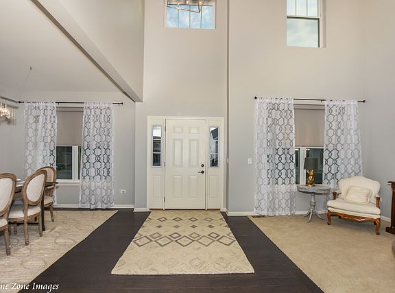 3rd image of 25014 W Prairie Grove Ct