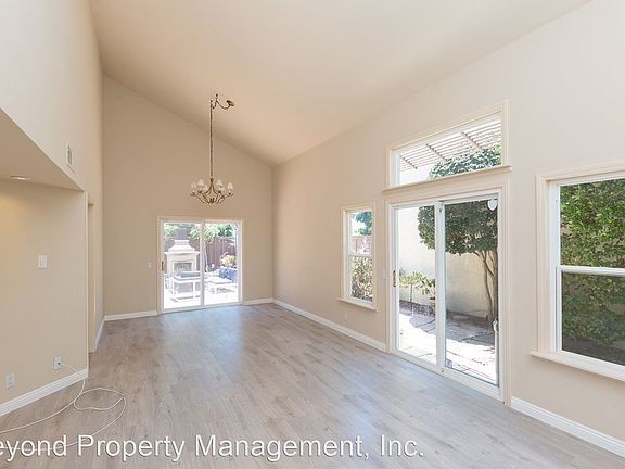 4th image of 15825 Windrose Ct