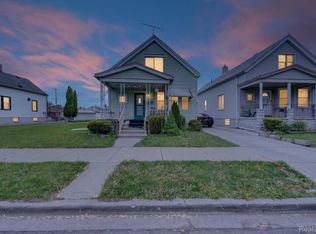 5424 Bingham St, Dearborn, MI 48126