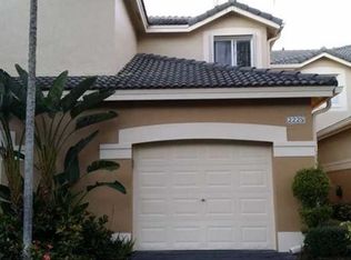 2225 Cordoba Bnd, Fort Lauderdale, FL 33327