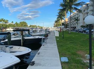 1731 SE 15th St APT 202, Fort Lauderdale, FL 33316